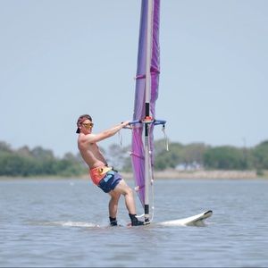 Meet your Posher, Ethan